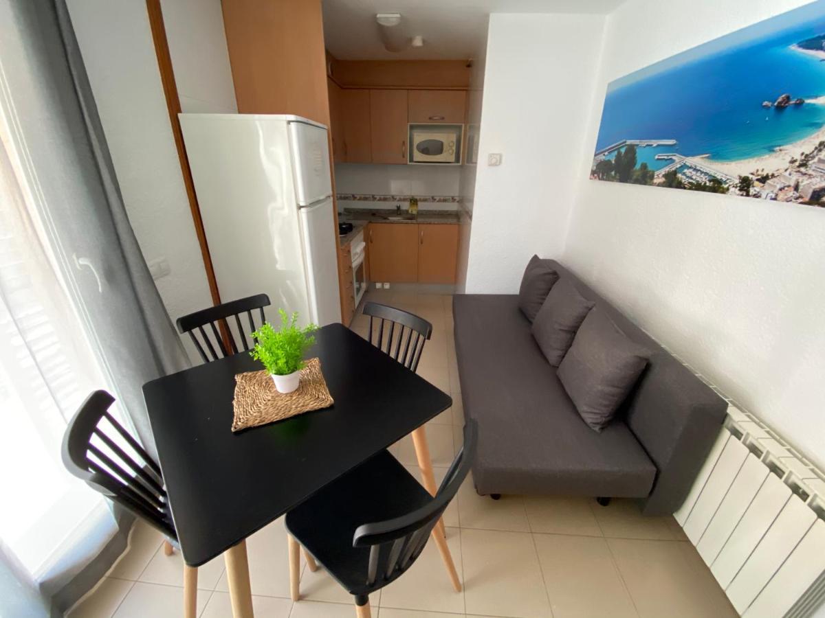 Apartamentos Ar Isern Blanes Exteriör bild