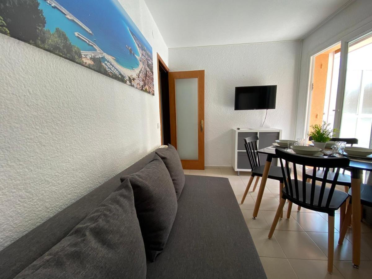 Apartamentos Ar Isern Blanes Exteriör bild